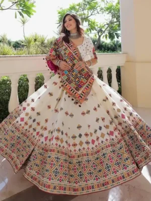 Ivory Royal Heritage Chaniya Choli – Global Luxury Meets Timeless Craft
